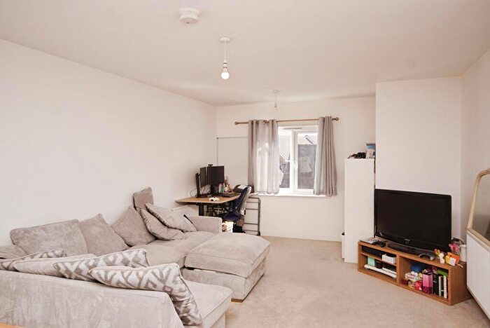1 Bedroom Flat For Sale In George Holmes Way, Scholars Chase, Bristol, BS16