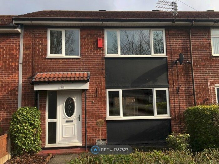 3 Bedroom Terraced House To Rent In Fold Avenue, Droylsden, Manchester, M43