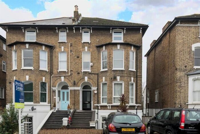 2 Bedroom Flat To Rent In Burnt Ash Hill, London, SE12