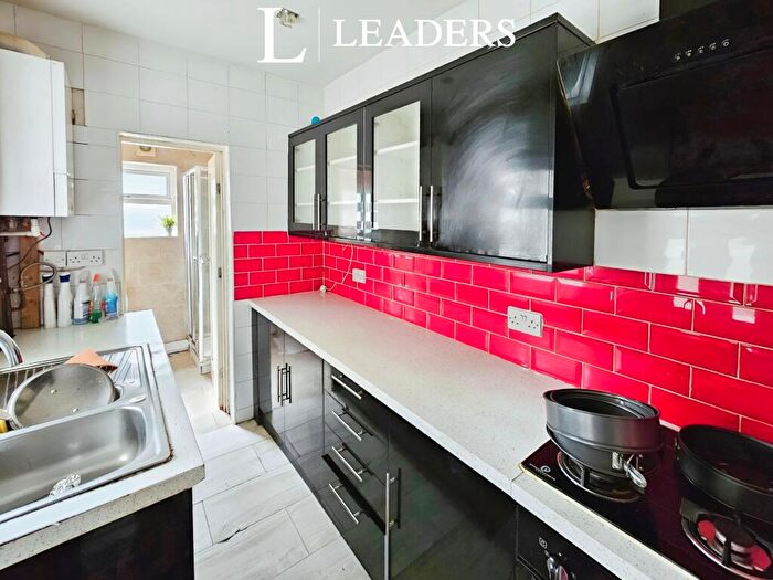 3 Bedroom Terraced House To Rent In Clarence Road, PE1