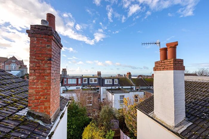 3 Bedroom Terraced House For Sale In Freshfield Street, Queens Park, Brighton, BN2