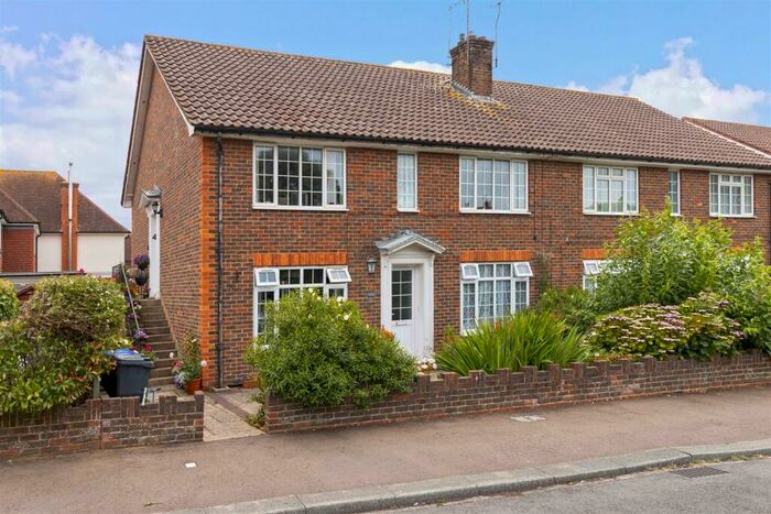 2 Bedroom Flat To Rent In Parkfield Court, Worthing, BN13