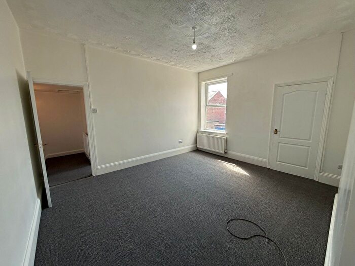 3 Bedroom Flat To Rent In Bewick Street, South Shields, NE33