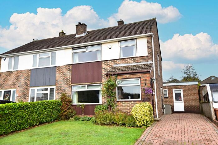 3 Bedroom Semi Detached House For Sale In Follett Drive, Abbots Langley, WD5