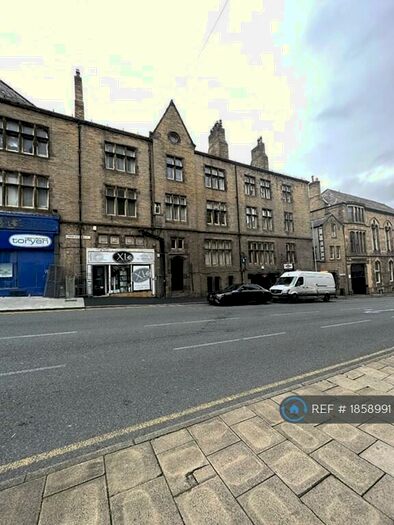 1 Bedroom Flat To Rent In Piccadilly Chambers, Bradford, BD1