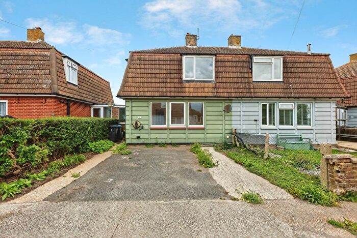 3 Bedroom Semi-Detached House For Sale In Heights Terrace, Dover, Kent, CT17