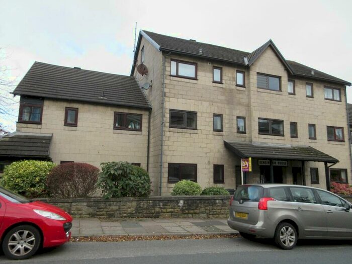 1 Bedroom Flat To Rent In Kensington House, Greaves Road, Lancaster, LA1