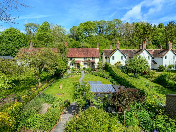 4 Bedroom Semi-Detached House For Sale In Winterborne Clenston, Blandford Forum, DT11