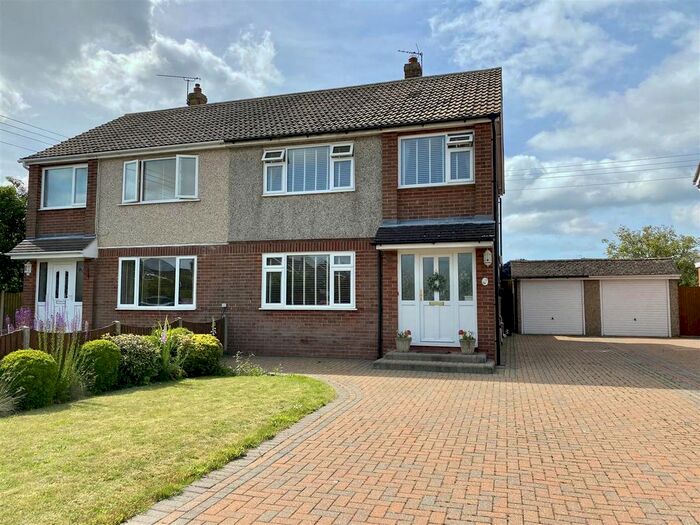 3 Bedroom Semi-Detached House To Rent In Broadlands Avenue, New Romney, TN28