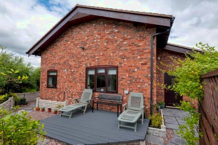 3 Bedroom Bungalow For Sale In Woodford Lane, Newton, Macclesfield, SK10