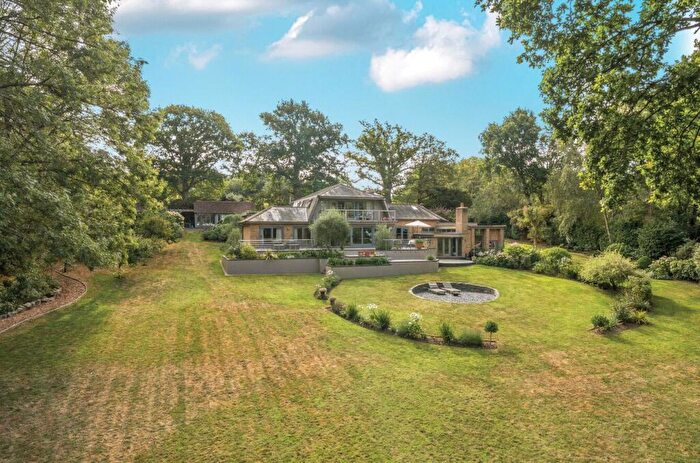 5 Bedroom Detached House For Sale In Biddenfield Lane, Wickham, Fareham, Hampshire, PO17