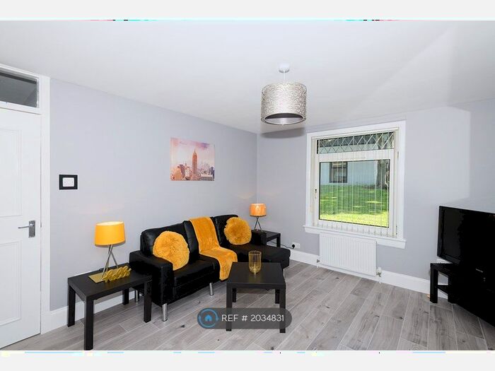 1 Bedroom Flat To Rent In Spital Walk, Aberdeen, AB24