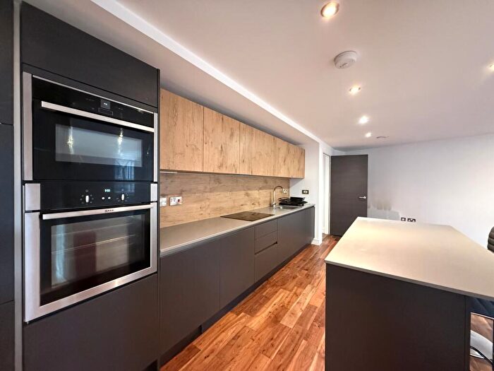 2 Bedroom Apartment To Rent In Cotton Street, Ancoats, Manchester, M4