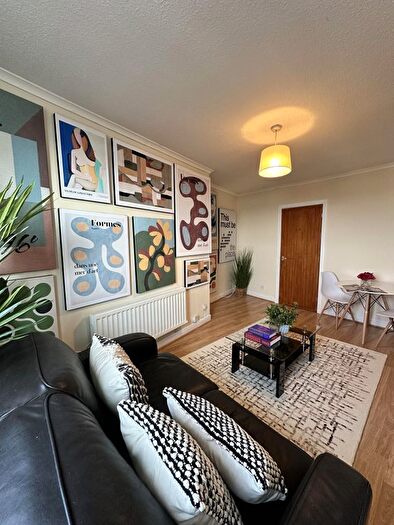 1 Bedroom Flat To Rent In Perth Road, Dundee, DD1