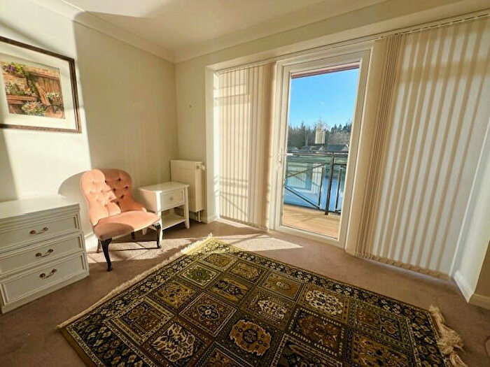 2 Bedroom Flat For Sale In Nethanvale, Lesmahagow, Lanark, ML11