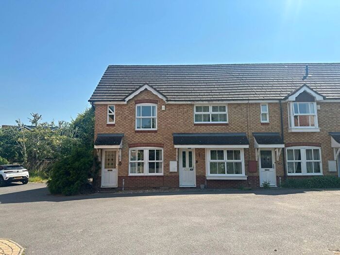 2 Bedroom End Of Terrace House For Sale In Corbetts Close, Hampton-In-Arden, Solihull, West Midlands, B92