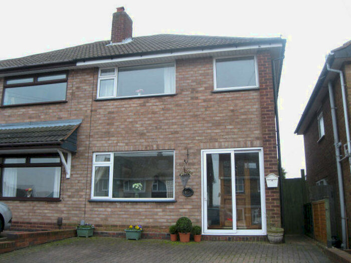 3 Bedroom Semi-Detached House To Rent In Wideacre Drive, Great Barr, Birmingham, B44