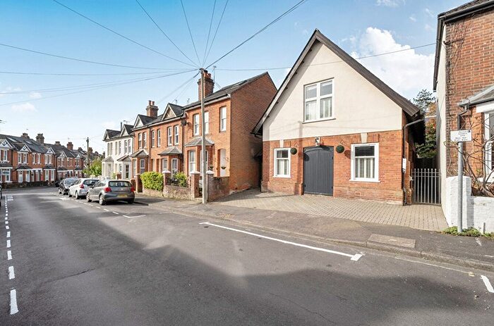 4 Bedroom Detached House To Rent In Brassey Road, Winchester, Hampshire, SO22