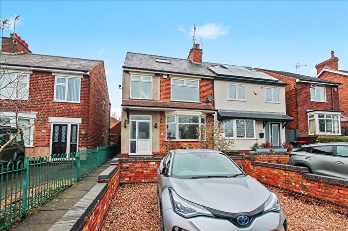3 Bedroom Semi-Detached House To Rent In Old Derby Road, Eastwood, Nottingham, NG16