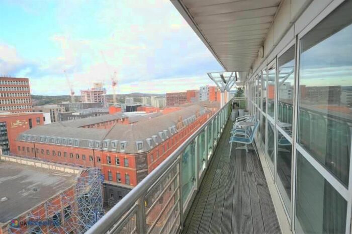 2 Bedroom Flat To Rent In Westfield Terrace, Sheffield, South Yorkshire, Uk, S1