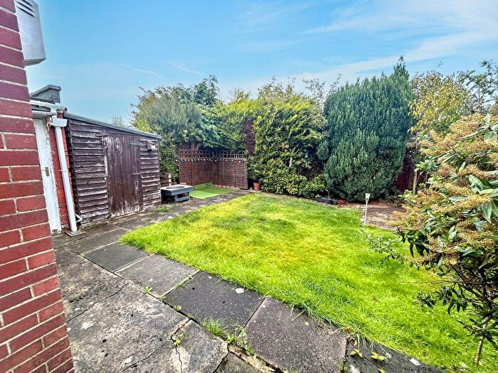 2 Bedroom Bungalow For Sale In Windsor Close, Whickham, Newcastle Upon Tyne, NE16