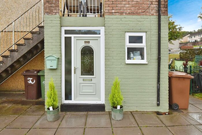 2 Bedroom Flat For Sale In Brynhyfryd, Pontlottyn, Bargoed, CF81