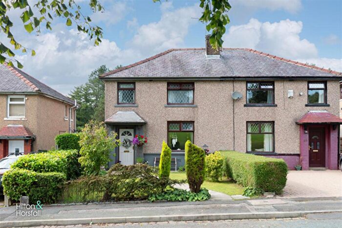 3 Bedroom Semi-Detached House For Sale In Ringstone Crescent, Nelson, BB9