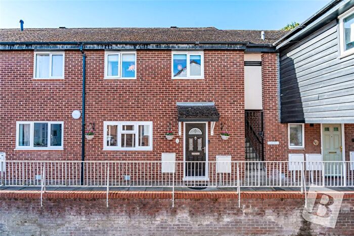 3 Bedroom Terraced House For Sale In Jacksons Close, Ongar, Essex, CM5