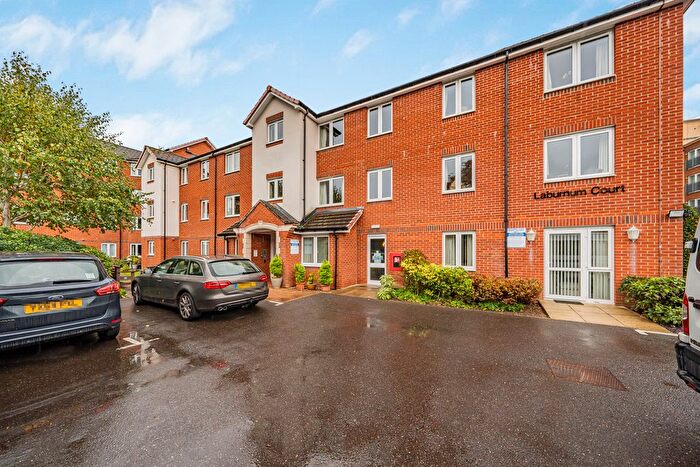 2 Bedroom Flat For Sale In Harefield Road, North Uxbridge, UB8