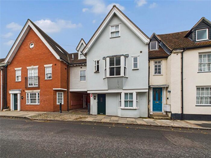 1 Bedroom Maisonette To Rent In Priory Street, Colchester, Essex, CO1