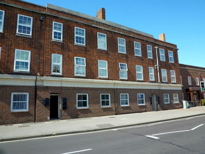 2 Bedroom Flat To Rent In Stoke Road, Gosport PO12