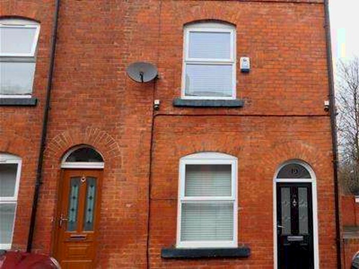 2 Bedroom Mews House To Rent In Victoria Street, Failsworth, Manchester, M35