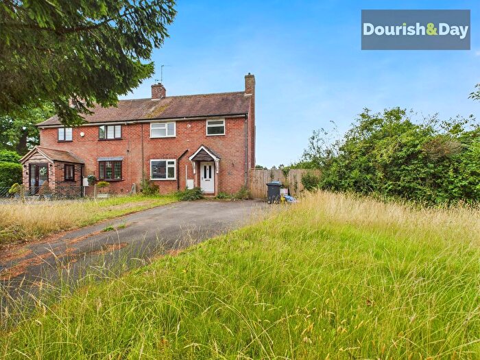 3 Bedroom Semi-Detached House For Sale In Wood Road, Codsall, WV8