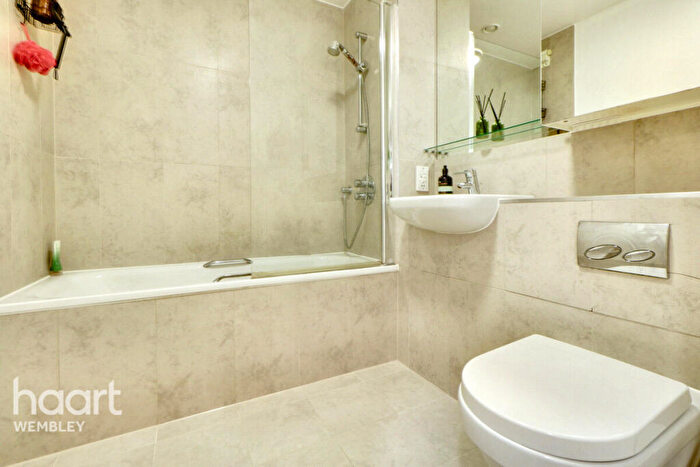 1 Bedroom Apartment For Sale In Wembley Park, HA9