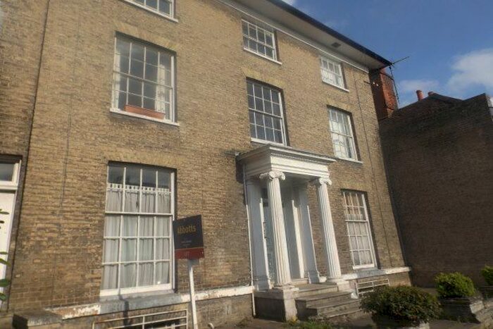 Studio To Rent In Hadleigh, Ipswich, IP7