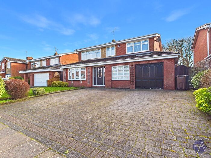 4 Bedroom Detached House For Sale In Stapleton Road, Formby, Merseyside, L37