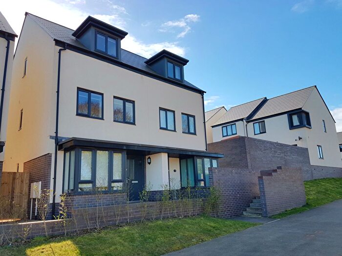 3 Bedroom Property To Rent In Wilkins Drive, Paignton, TQ4