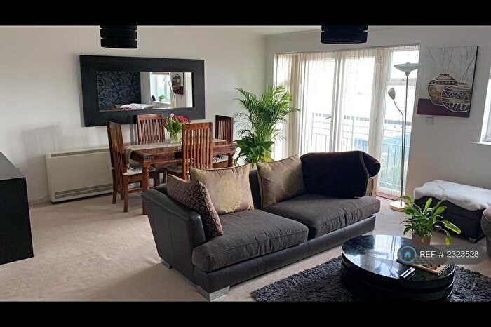 2 Bedroom Flat To Rent In Southwell Close, Chafford Hundred, RM16