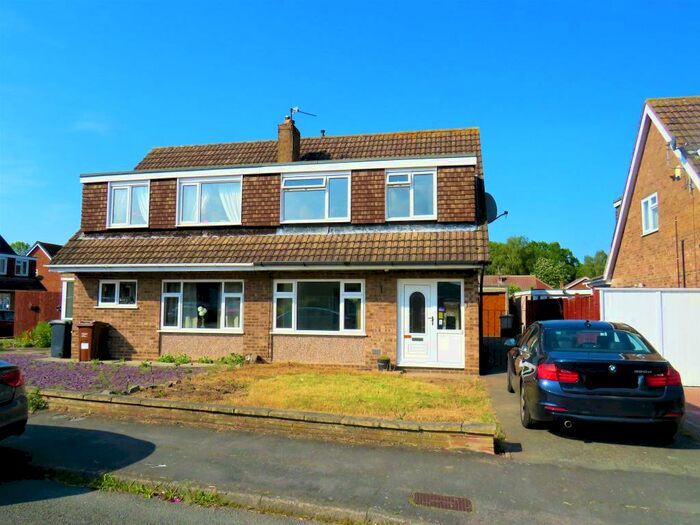 3 Bedroom Semi-Detached House To Rent In Barsby Drive, Loughborough, LE11