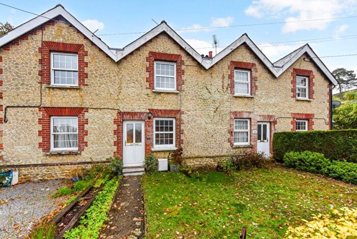 2 Bedroom Terraced House For Sale In Forest Road, Liss, Hampshire, GU33