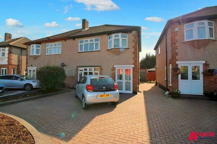 3 Bedroom Semi-Detached House To Rent In Pettits Lane North, Rise Park, RM1