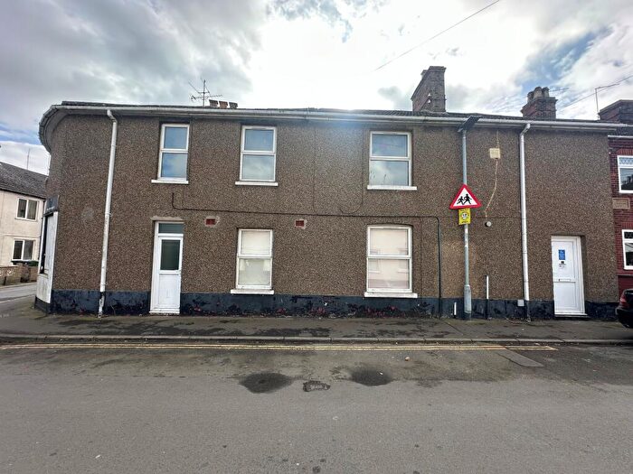 2 Bedroom Flat To Rent In Isaacs Road, Great Yarmouth, NR31