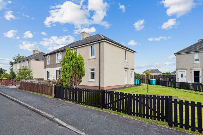 1 Bedroom Flat To Rent In Trows Road, Overtown, North Lanarkshire, ML2