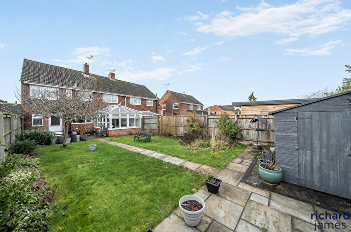 4 Bedroom Semi-Detached House For Sale In Noredown Way, Royal Wootton Bassett, SN4