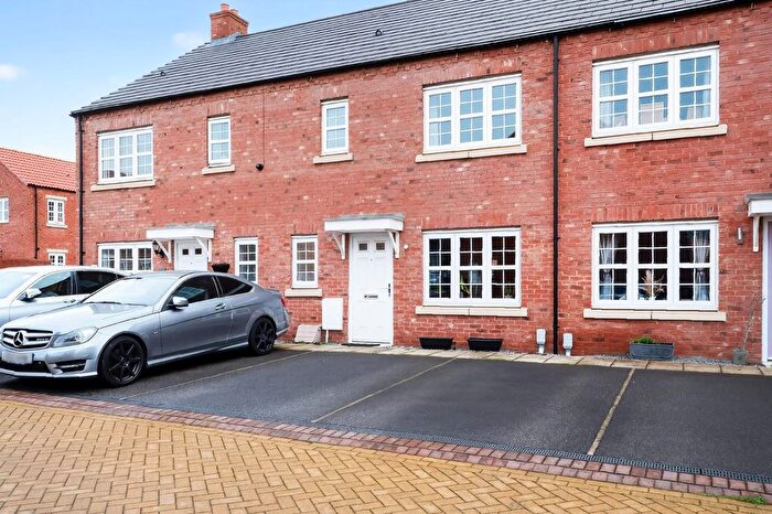 3 Bedroom Terraced House For Sale In Bishopdale Way, Fulford, York, YO19