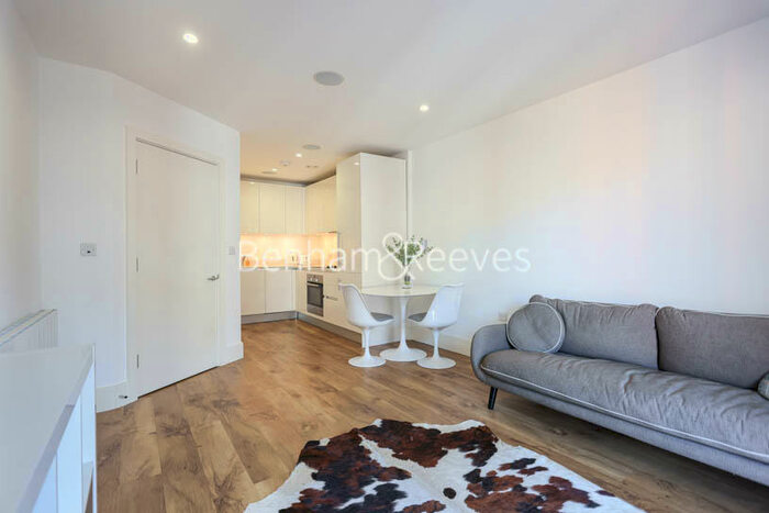 1 Bedroom Apartment To Rent In Major Draper St, Royal Arsenal Riverside, SE18