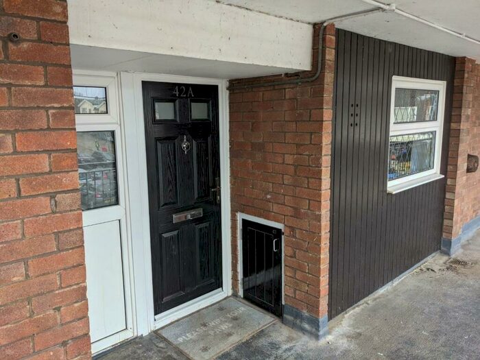 3 Bedroom Maisonette To Rent In Hulton District Centre, Worsley, Manchester, M28