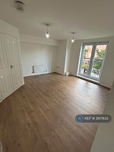 2 Bedroom Flat To Rent In Mater Close, Walton, L9