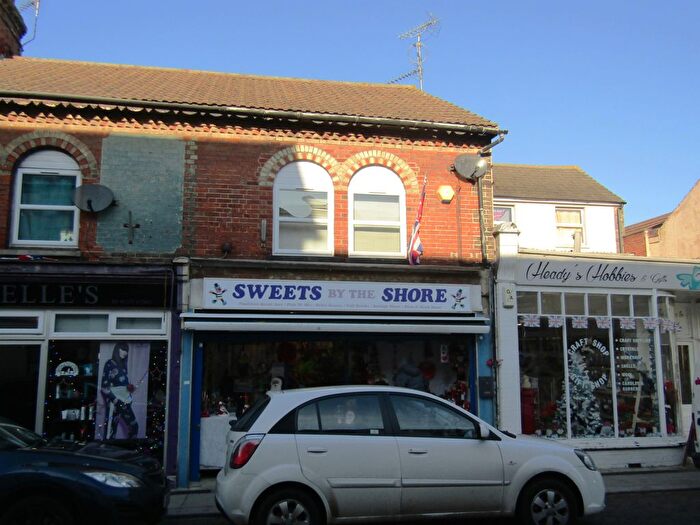 2 Bedroom Flat To Rent In High Street, Walton On The Naze, CO14