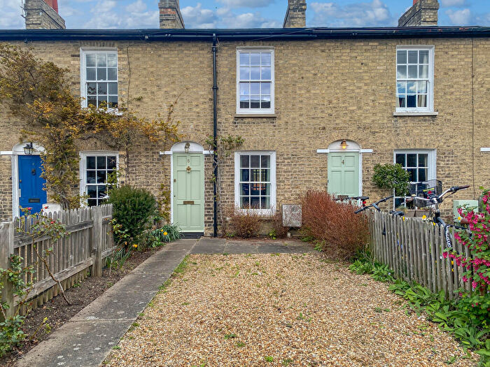 2 Bedroom Terraced House To Rent In Elm Street, Cambridge, CB1